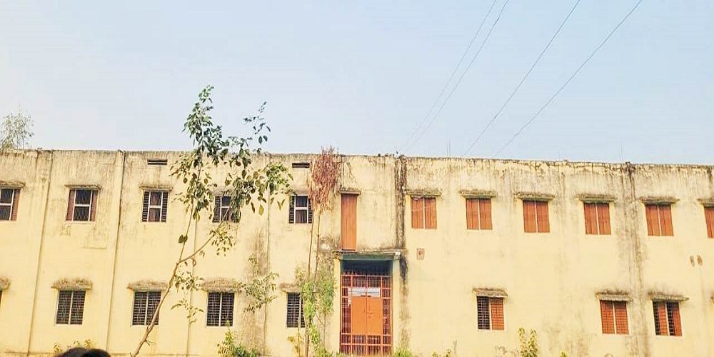 PANDIT RAMAPATI VAIDHYA SHIKSHA EVAM PRAKSHIKSHAN SANSTHAN, SOMMARBARI,DHANESHPUR,JAKHANIA,GHAZIPUR  (U.P.)	